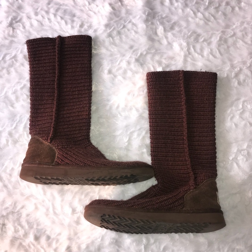 Brown knit UGG boots